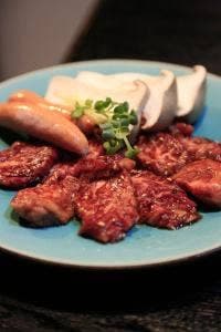 炭火焼肉ホルモン屋