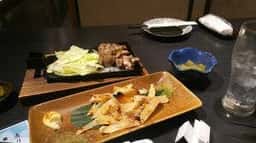 完全個室 海鮮と産地鶏の炭火網焼き うお鶏 藤枝店