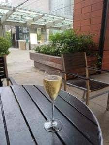 ワインショップ・エノテカ 六本木ヒルズ店