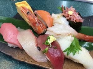 回転寿し活鮮 城山店