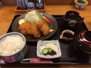 花遊膳