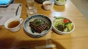 三股山荘