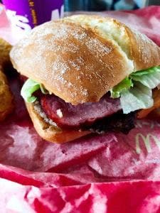 マクドナルド 25号八尾店