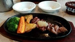 米沢牛ステーキハウスun 米沢牛ステーキハウスunドッグカフェ