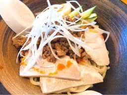 五穀豊穣の担担麺 王朝