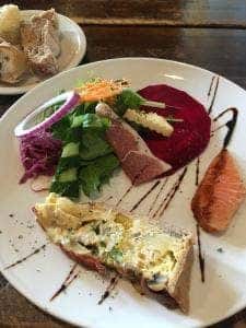 La毛利 ターブルペイザンヌ