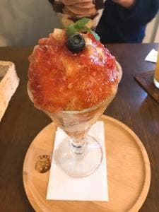 てんとう虫 パフェカフェ
