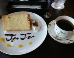 カフェ&シフォン ジュジュ