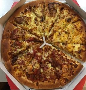 ピザハット 神田店