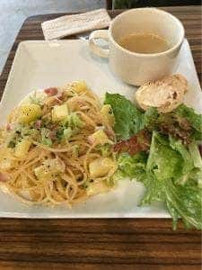 cafe Crumpets