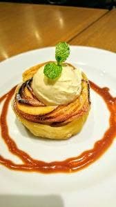 E・A・T AOYAMA 大名古屋ビルヂング