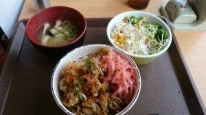 すき家 312号和田山IC店