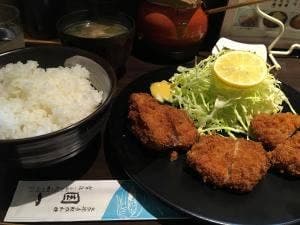 とんかつ 国一