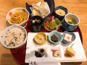 京風もんと熟成肉 文蔵 東心斎橋店