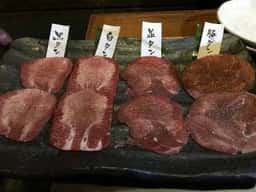 焼肉ダイニング 門
