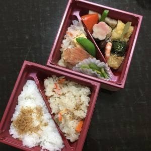 梅の花 神戸大丸店