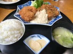 いなか家定食の店