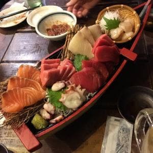 ぼんてん漁港 泉中央店