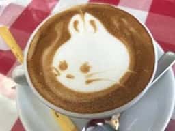 ティーラウンジ りりかる