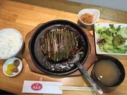 鉄板 お好み焼き みんと