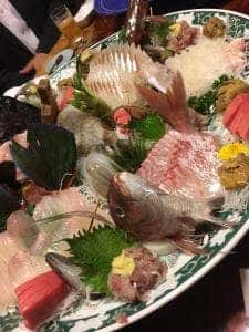 三ッ石