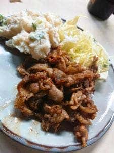 立飲スタンド 三楽