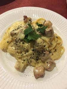 ヤムヤムヤーン