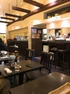 カフェ ド ルアン アピタ江南西店