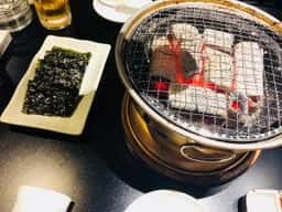 ホルモンしろ 新丸子店