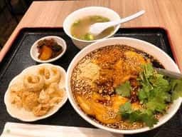 ミャンマー料理 Mya Myint Mo