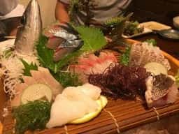 丸秀鮮魚店 久留米店