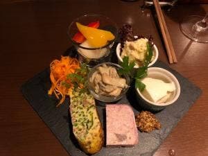 Wine Dining Quatre