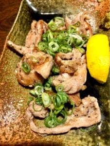 串かつ 小だるま JR神戸駅前店