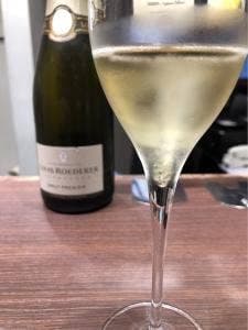 ワインショップ・エノテカ 東京駅グランスタ丸の内店