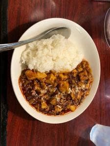 担々麺&中華バル 辣将軍