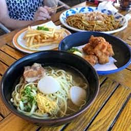 海辺の居酒屋 島唄