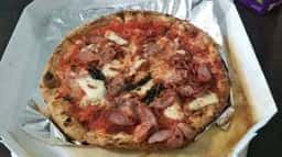 JUN'S PIZZA