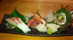 SUSHI DINING 和魚肴彩 たまはち