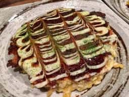 大阪お好み焼きともくん家 赤坂見附店