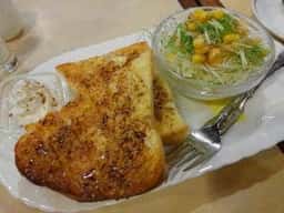 カフェ コロラド 下高井戸駅前店