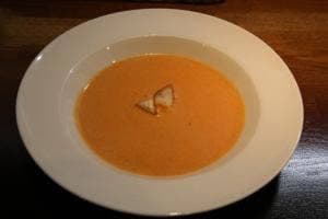 ワイン食堂 フレール