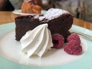 ラウンジ ラルゴ ホテルグランフェニックス奥志賀