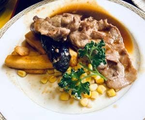 レストランイート
