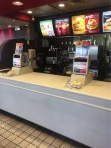 マクドナルド 日出店