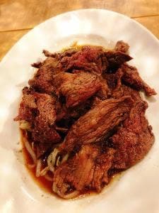 馬肉バル 跳ね馬 池袋東口店