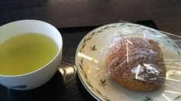 岡田長栄堂 本店
