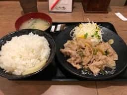伝説のすた丼屋 千葉富士見店