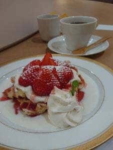 マダムカフェぶどう圓 オンブラージュ