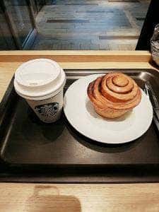 スターバックス コーヒー ムスブ田町2階店