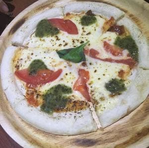本格派チーズと熟成肉専門店 チーズピア 新宿本店